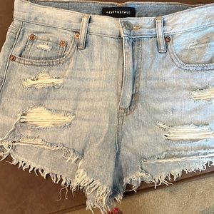 AéRopostale jean shorts